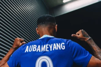 Aubameyang jersey 9