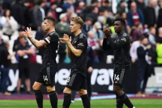 Arsenal FC players after drawing 2-2 with West Ham United at the London Stadium- (Picture via IG/@arsenal)
