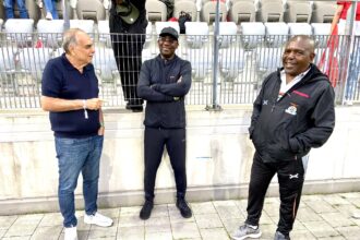 From left to right, Chipolopolo coach Avram Grant, FAZ president Andrew Kamanga, Copper Queens coach, Bruce Mwape. (Picture by FAZ Media)