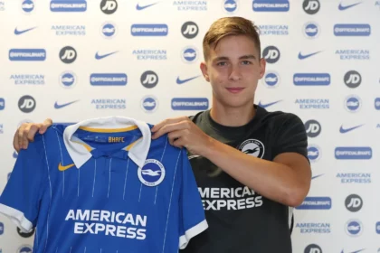 Lars Dendoncker. (Picture via Brighton and Hove Albion FC)