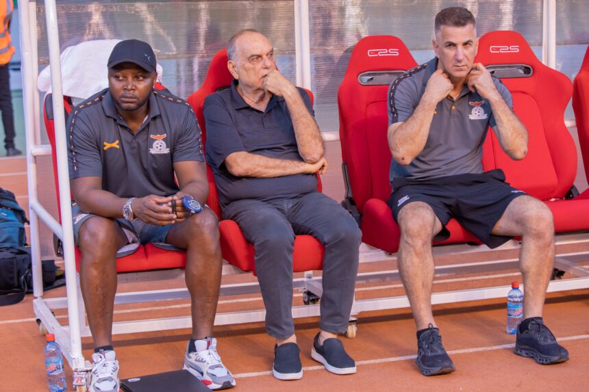 Avram Grant (C) and his assistants Moses Sichone (L) and Marko Balbol (R) at the Levy Mwanawansa stadium during the AFCON qualifier between Zambia and Congo Brazzaville on November, 17, 2023 in Ndola. (Photo/BolaNews Gallery)