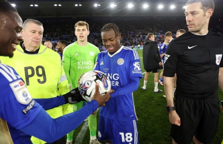 Patson Daka giving the match ball to Fatawu who scored a hat-trick against Southampton in the English championship. (Photo via IG/@issahakufatawu10)