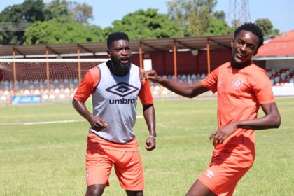 Chitoshi Chinga (L) during training at the Nkana stadium in Kitwe. (Photo via Nkana FC MEDIA)