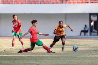 Zambia's Zangose Zulu takes on Moroccan defenders at the National Heroes stadium in Lusaka. (Photo via FAZ media)