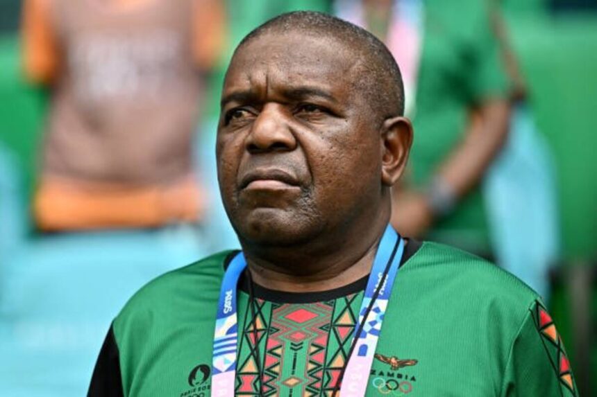 Zambia's coach Bruce Mwape. (Photo by Arnaud FINISTRE / AFP) (Photo by ARNAUD FINISTRE/AFP via Getty Images)