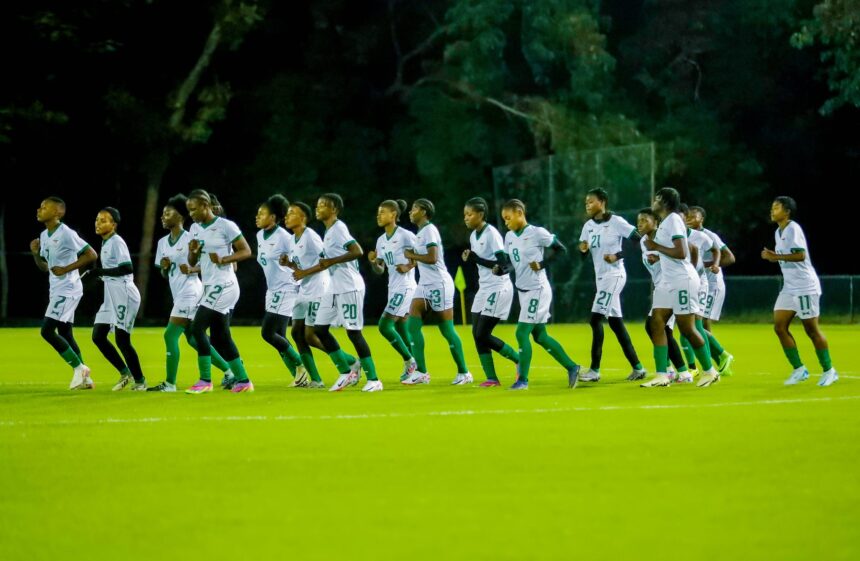 Zambia's Copper Princesses at the Estadio Panamericano de San Cristóbal during training. (Photo via FAZ media)