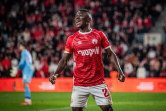 Kings Kangwa celebrates his goal in the Israel Ligat Ha'al. (Photo via Hapoel Be'er Sheva media)