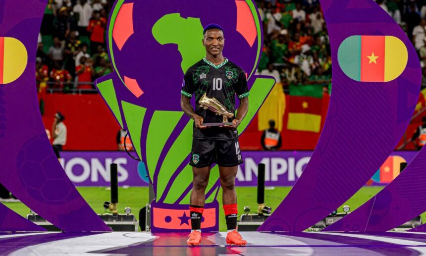 Temwa Chawinga with her Golden Boot award at the 2026 WAFCON. (Photo by FAM media)