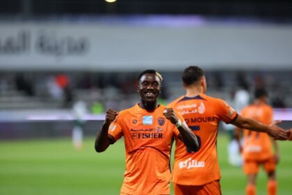 Fashion Sakala celebrates his goal for Al Fayha.